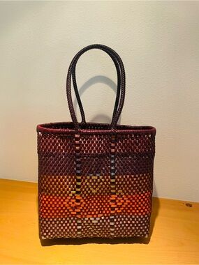 Woven Plastic Multicolor Tote Bag - Maroon & Orange
